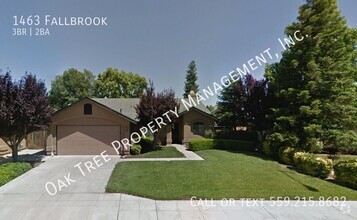 Building Photo - 1463 Fallbrook Ave