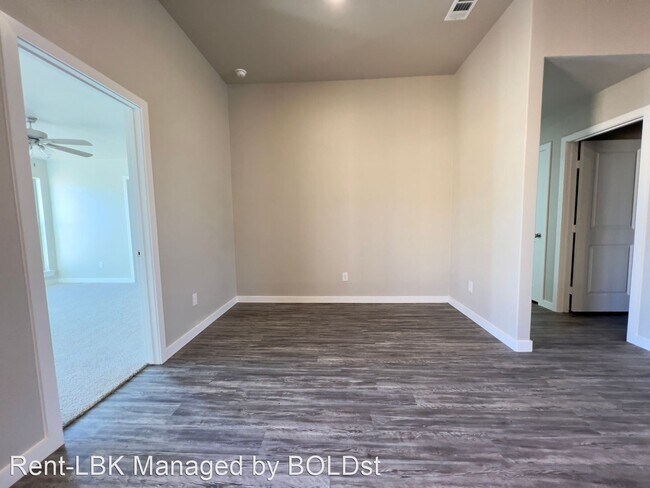 Foto del edificio - 3 br, 2 bath House - 3212 Aberdeen Ave.