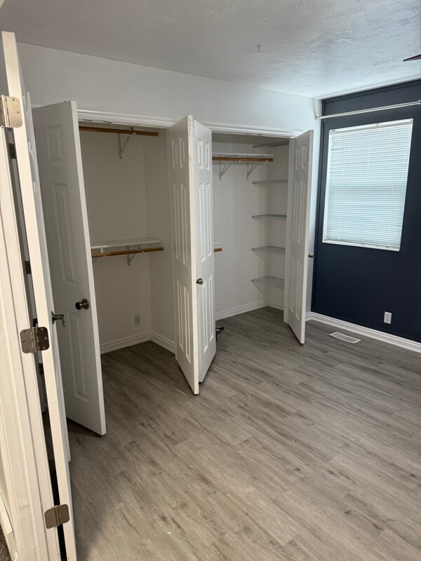 Building Photo - 1497 Elm Hill Cir