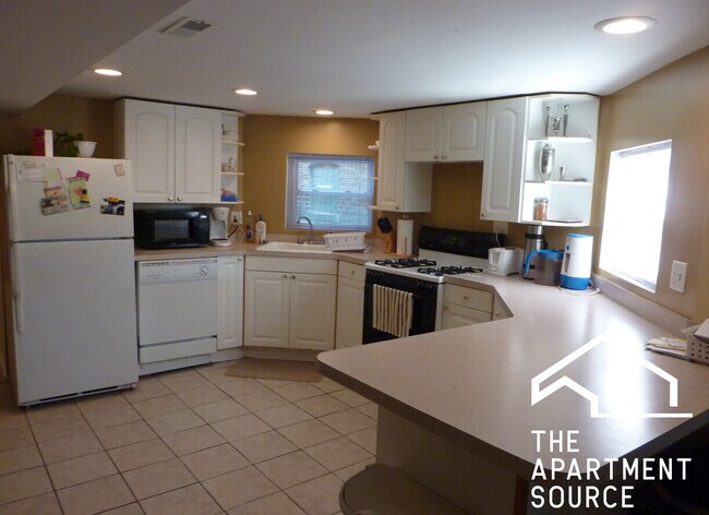 Foto del edificio - 4039 N Long Ave