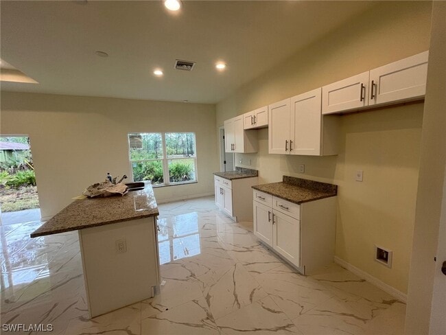 Building Photo - 27076 Tangier Dr
