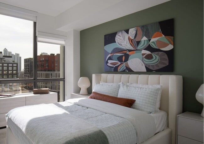 Foto del edificio - 285 NW 32nd St