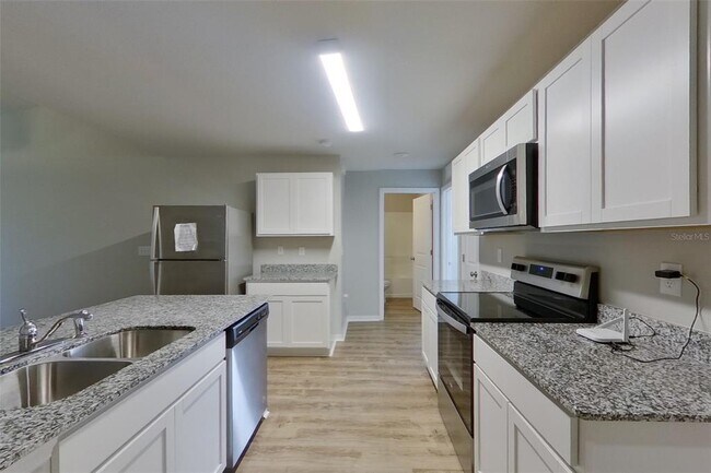 Foto del edificio - 9137 Aegean Cir