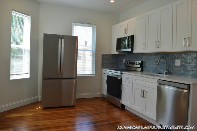 Foto del edificio - 374 Centre St