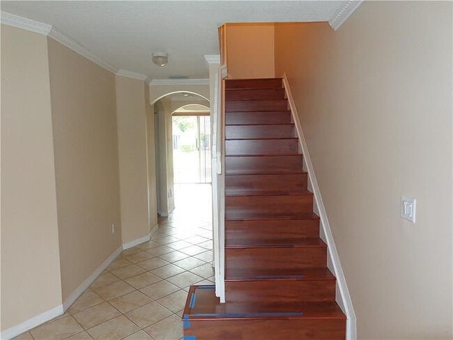 Building Photo - 4933 Tradewinds Ter