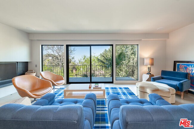 Foto del edificio - 1860 Lucile Ave