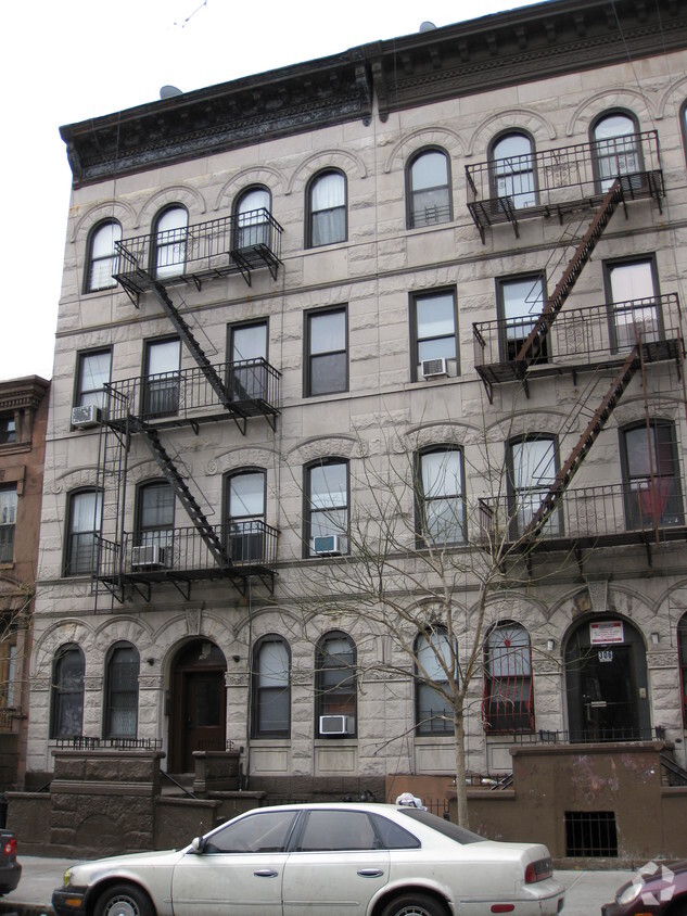 Foto del edificio - 308 Stuyvesant Ave