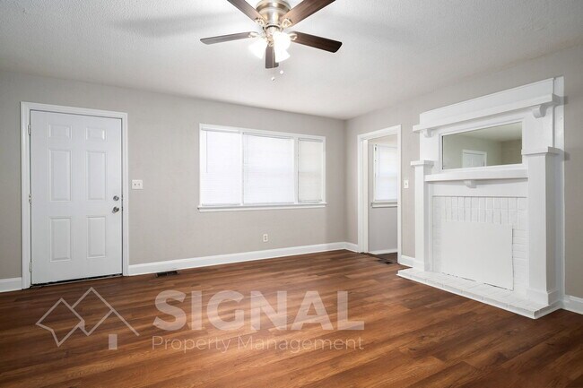 Foto del edificio - 4221 50th Ave N