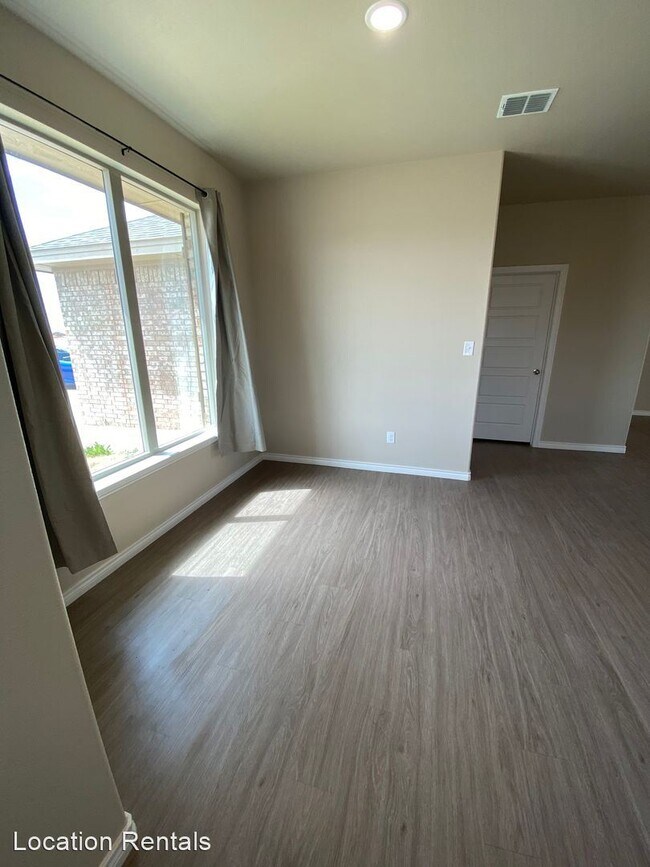 Foto del edificio - 3 br, 2 bath House - 7002 12th Street