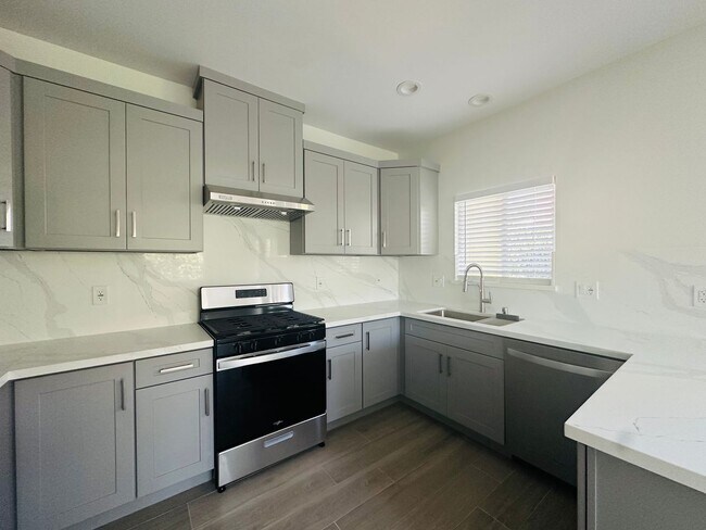 Building Photo - 17122 Santa Lucia St