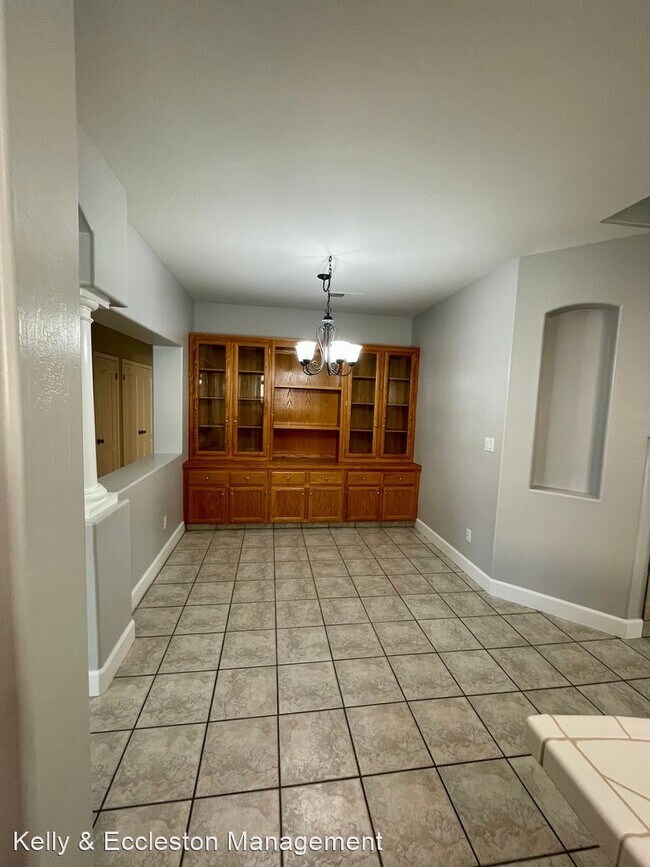 Building Photo - 4 br, 2 bath House - 7505 Sutters Mill Street