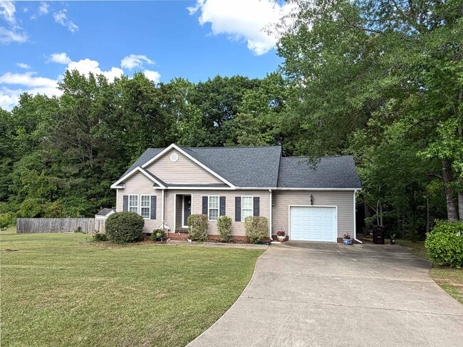 Building Photo - 245 Jarrett Bay Ln
