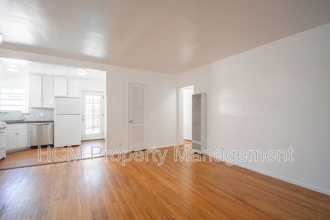 Building Photo - 1781 1/2 Washington Way