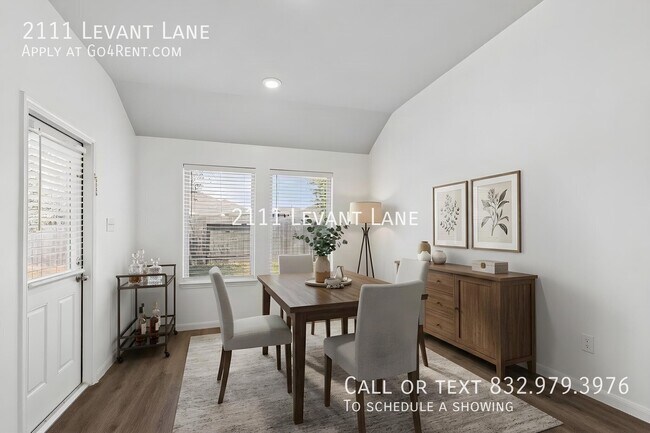 Building Photo - 2111 Levant Ln