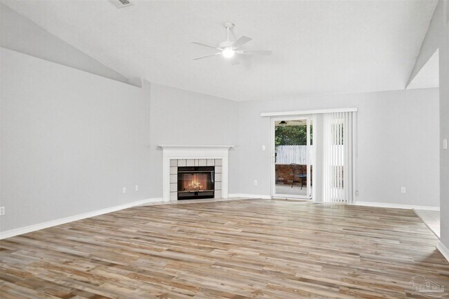 Building Photo - 9075 Caribbean Dr