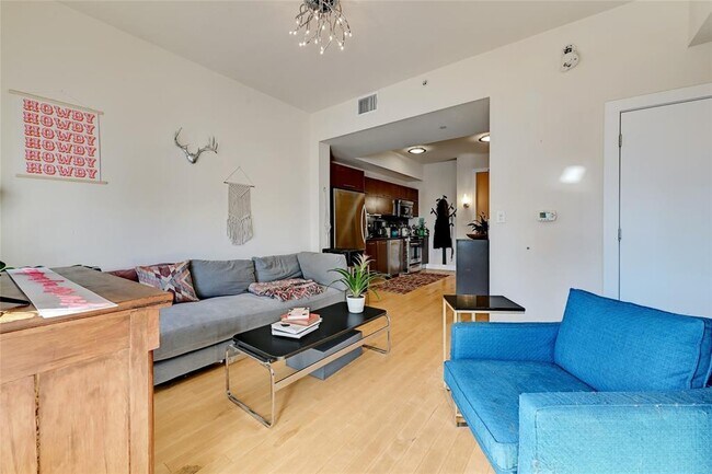 Foto del edificio - 603 Davis St