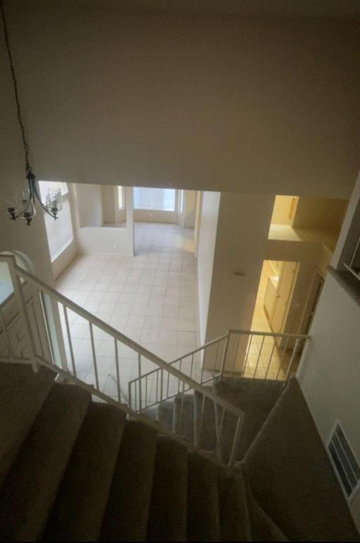 Foto del edificio - 3556 W Avenida Del Mar