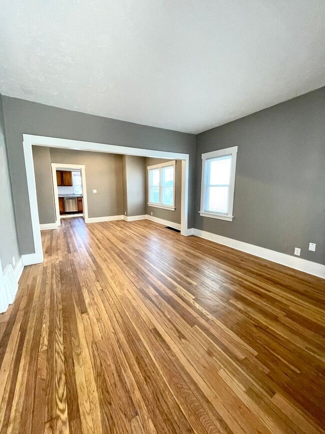 Foto del edificio - ? Beautifully Updated 3-Bedroom Home in Wearne Park ?