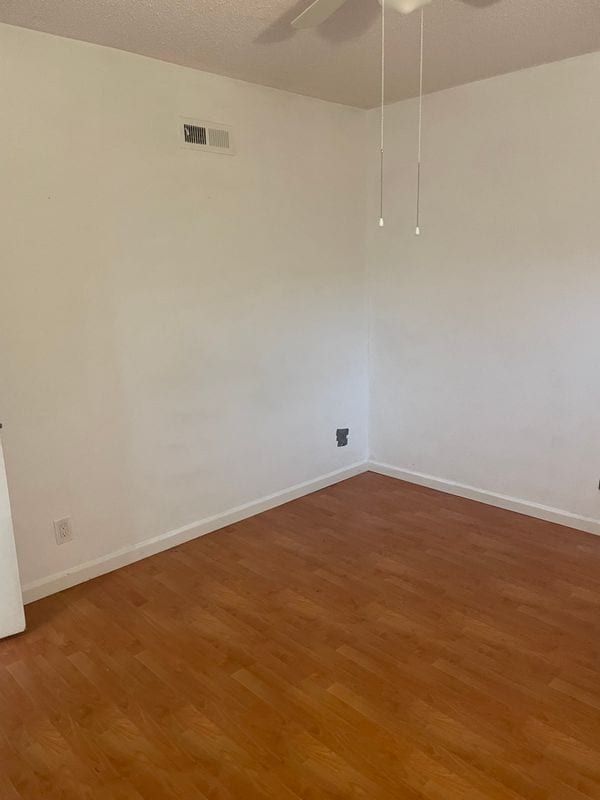 Building Photo - 4513 W 132nd St