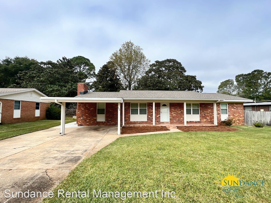 Primary Photo - 3 br, 2 bath House - 130 Walton Drive NE