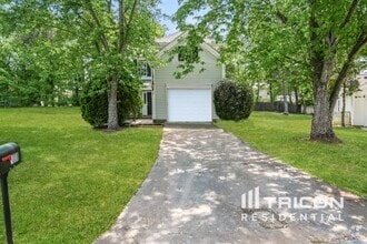 Building Photo - 7008 Breeders Cup Cir