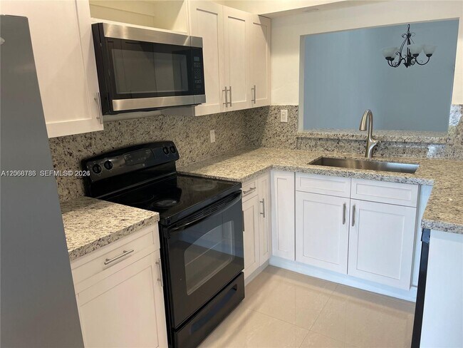 Foto del edificio - 4157 SW 85th Ave