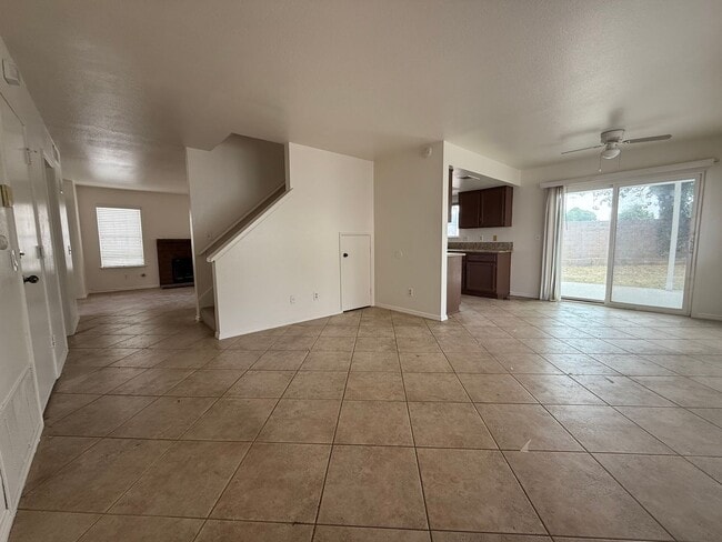 Foto del edificio - 3 Bedrooms 2.5 Bath home in Hemet
