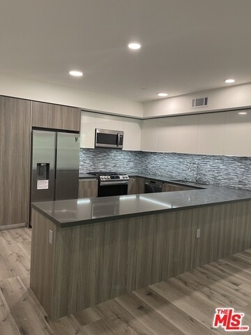 Foto del edificio - 4806 Sylmar Ave