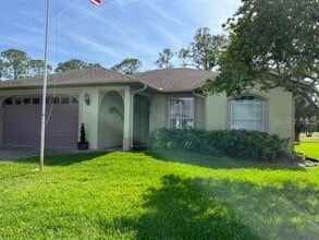 Building Photo - 252 Golf Club Dr