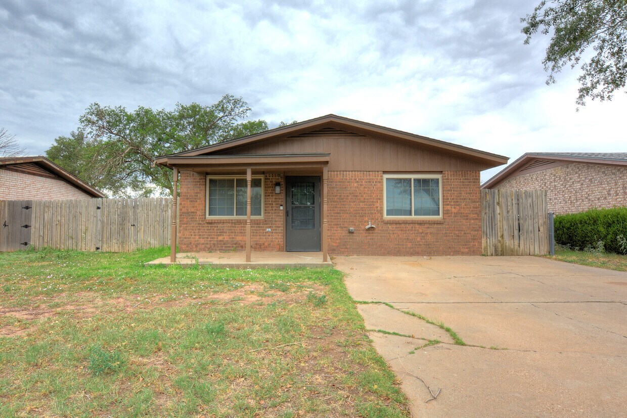 Foto principal - 6403 28th St
