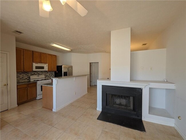 Building Photo - 158 Haven Oak Way