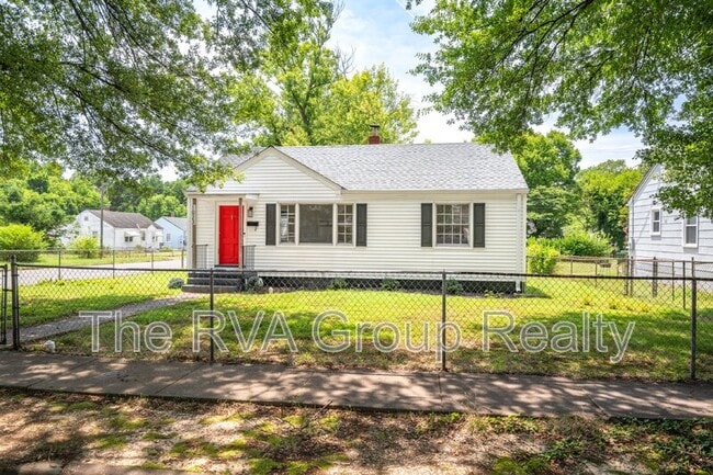 Building Photo - 1023 Fourqurean Ln