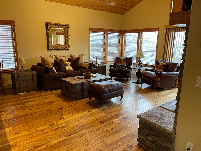 Foto del edificio - 10281 Badger Ln