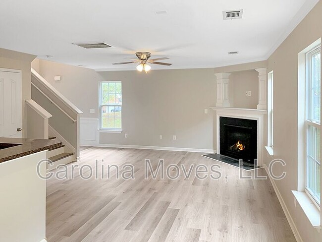 Building Photo - 129 Kingfisher Dr