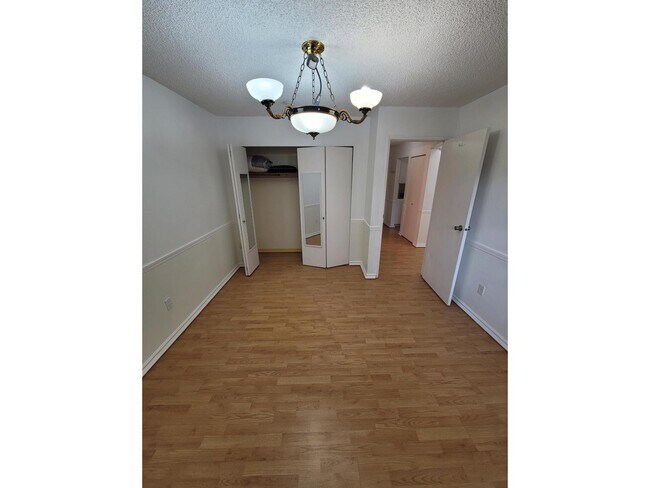 Photo du bâtiment - 10221-1133A 133a St