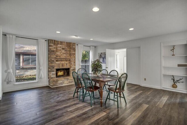 Foto del edificio - 803 Setting Sun Ct