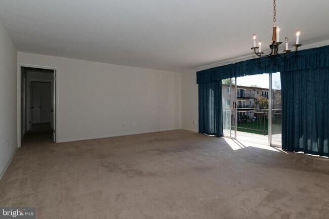 Building Photo - 4118 Mangalore Dr
