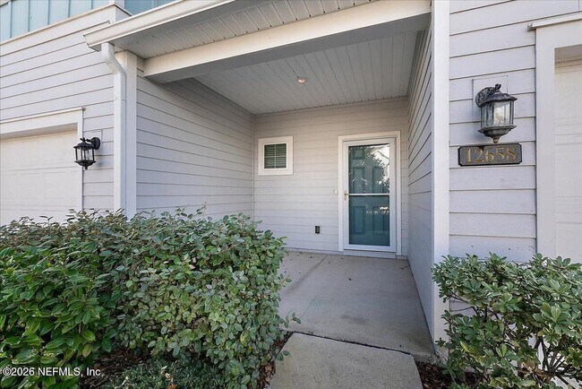 Building Photo - 12658 Josslyn Ln