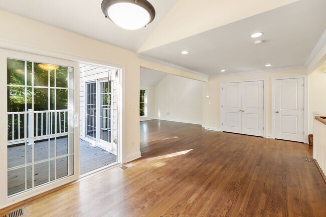 Foto del edificio - 253 Weaver St