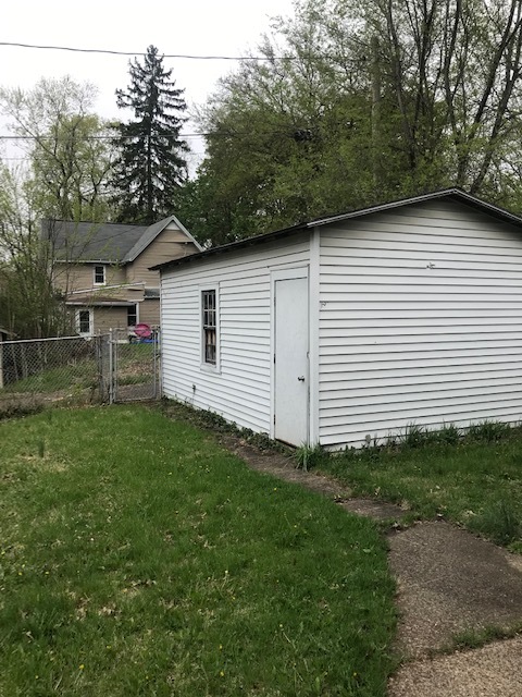Foto del edificio - 130 Thorne Ave NE