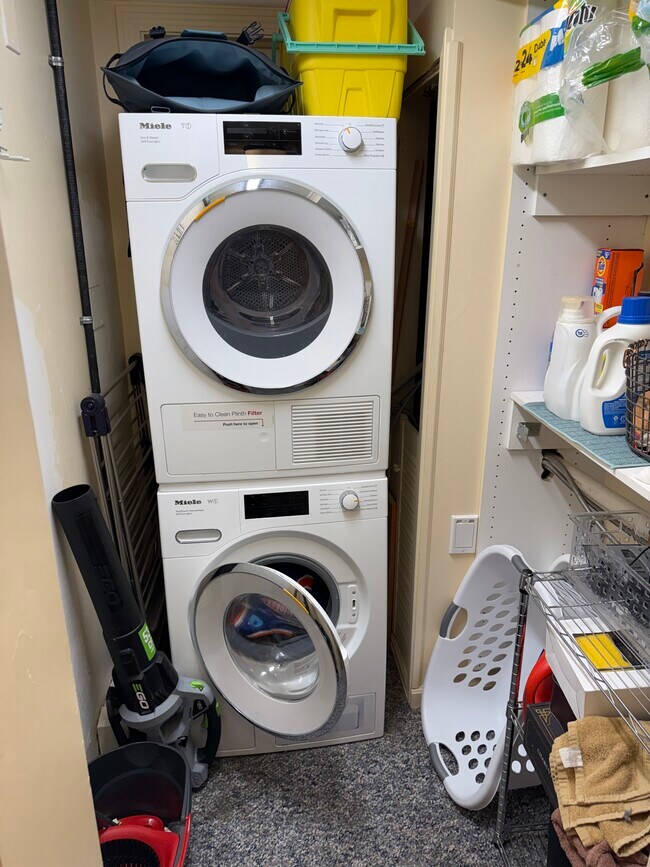 Foto del edificio - 227 Jay St