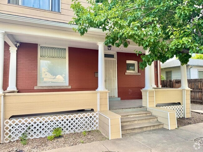 Building Photo - 1219 Berkley Ave