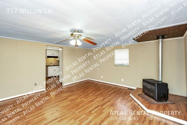 Foto del edificio - 917 Willow Ln
