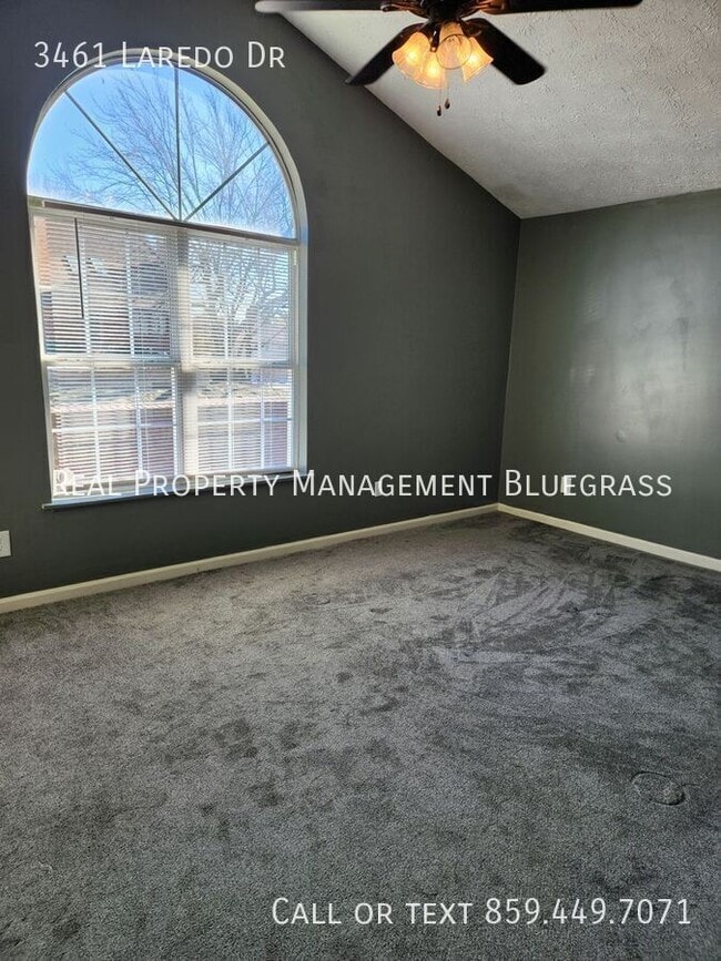 Photo - 3461 Laredo Dr House