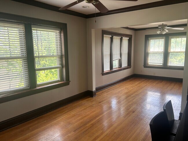 Foto del edificio - 4234 N Campbell Ave