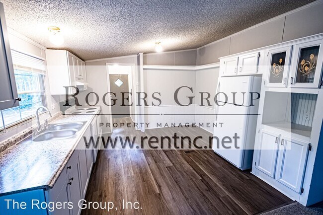 Foto del edificio - 3 br, 2 bath House - 2584 Cedar Ln