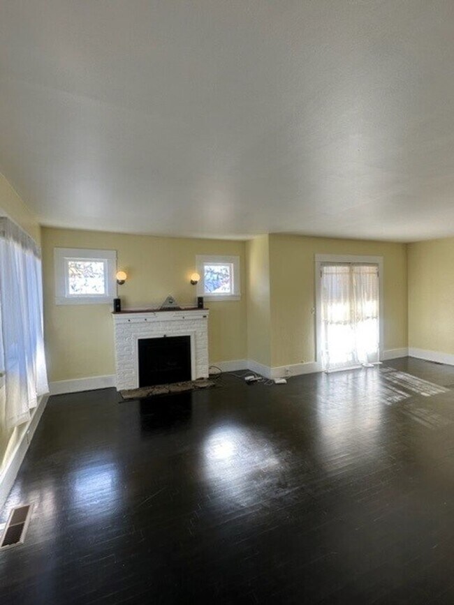 Foto del edificio - Charming 2 bedroom 1 bath home located in ...
