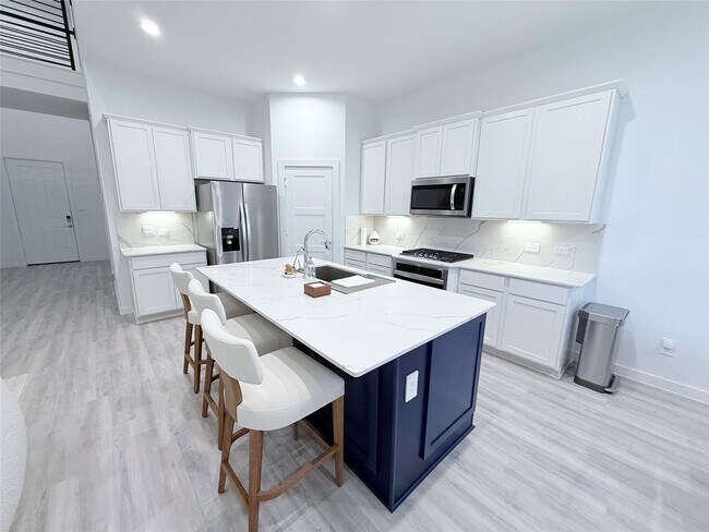 Foto del edificio - 1609 Sunbend Ln