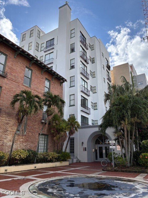 Foto del edificio - 2310 First St