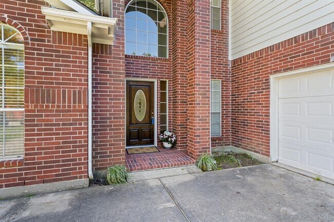 Building Photo - 18115 Polo Meadow Dr